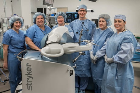 Dr. David Kolessar and orthopaedic surgery team at GSWB