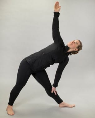 yoga pose triangle 2