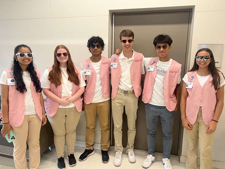 Participants of Geisinger's Junior Volunteer Program